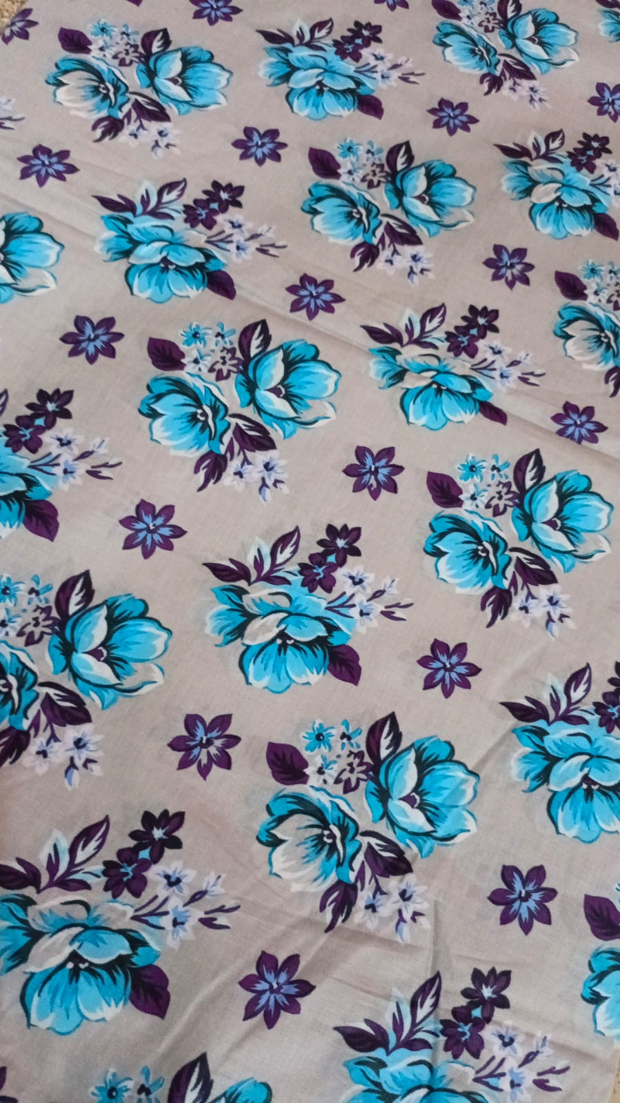 Bareeza Lawn all over suit - Image 2